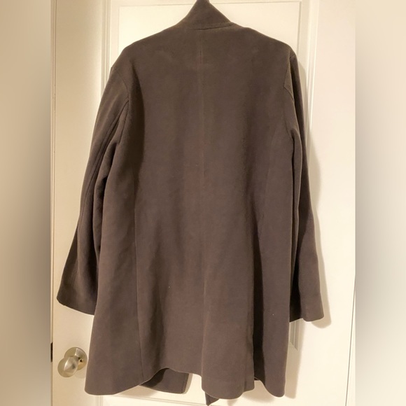 Mens Style Coat - Picture 7 of 7